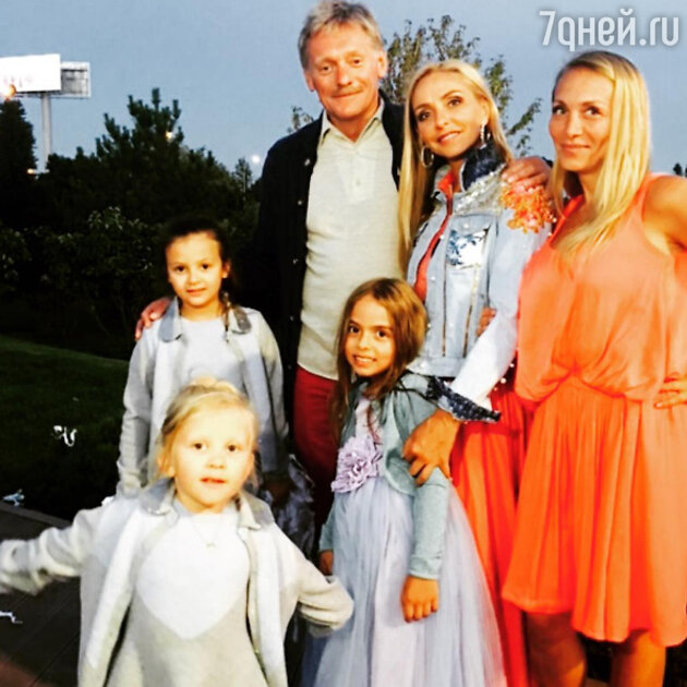 Дмитрий Песков, Татьяна Навка и гости праздника Дмитрий Песков, Татьяна Навка и гости праздника