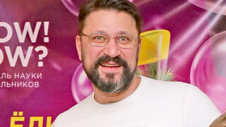 Виктор Логинов сводил детей только на одно новогоднее представление